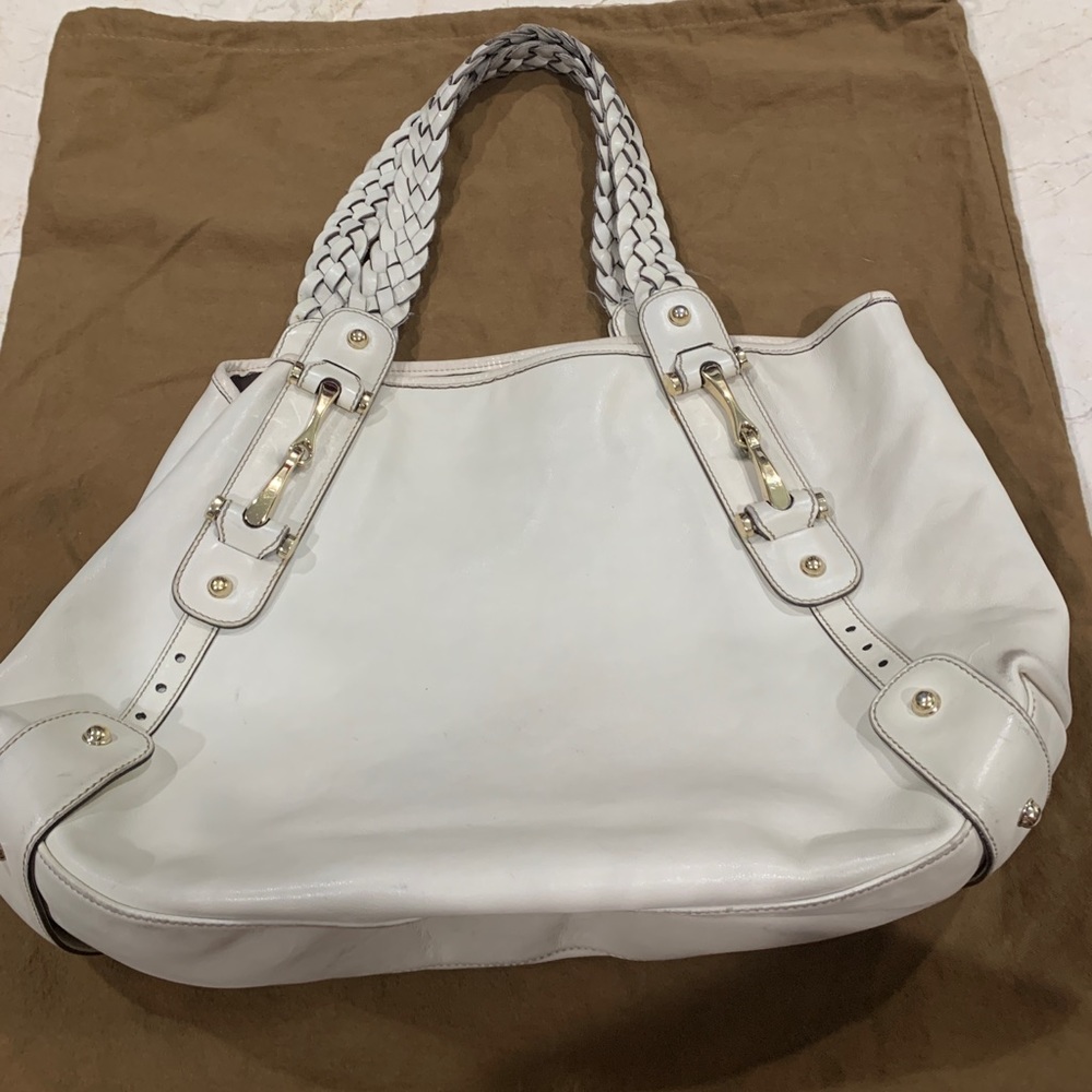 Gucci Leather Pelham